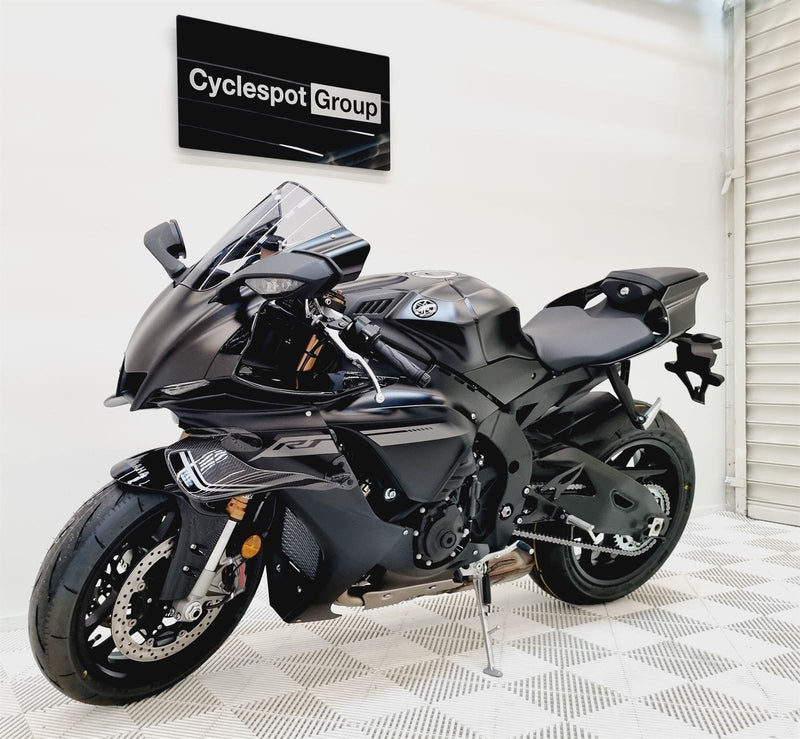 Load image into Gallery viewer, 2025 Yamaha YZF-R1
