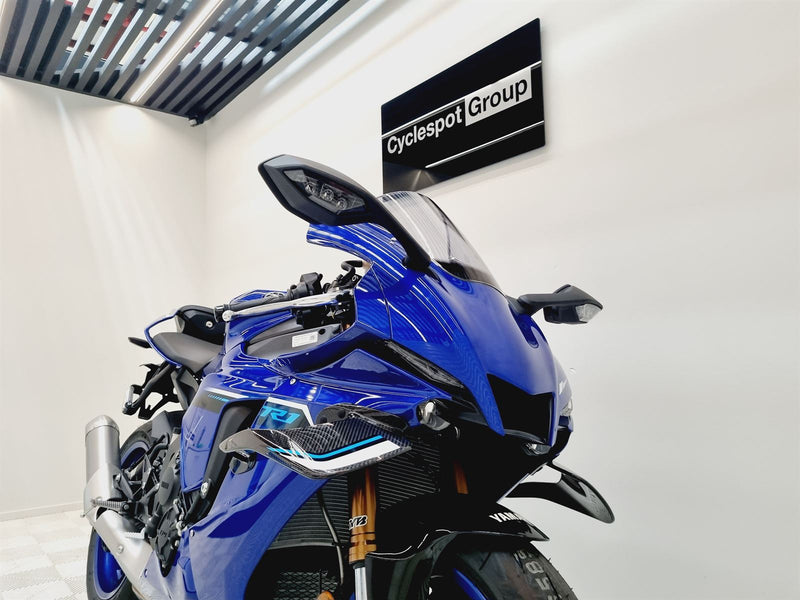 Load image into Gallery viewer, 2025 Yamaha YZF-R1
