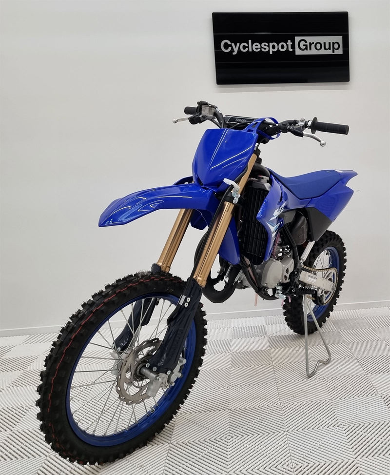 Load image into Gallery viewer, Yamaha YZ85LW
