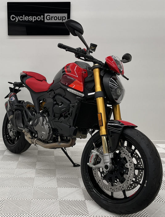2023 Ducati Monster