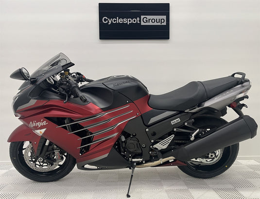 2025 Kawasaki Ninja ZX-14R SE