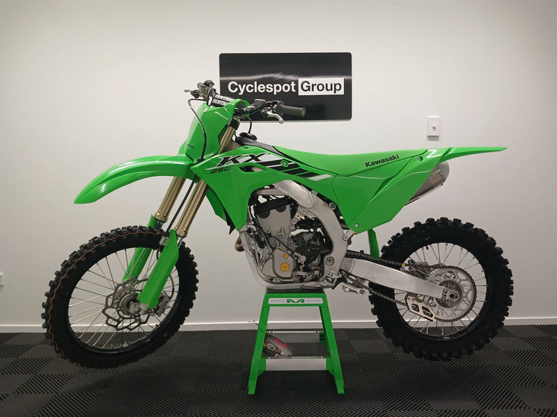 Load image into Gallery viewer, 2025 Kawasaki KX 250F
