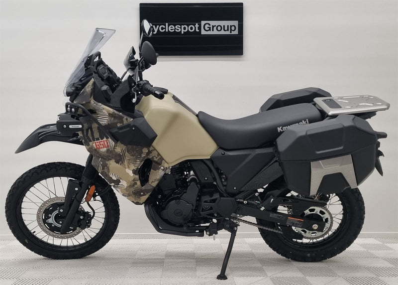 Load image into Gallery viewer, 2025 Kawasaki KLR 650 Adventure ABS
