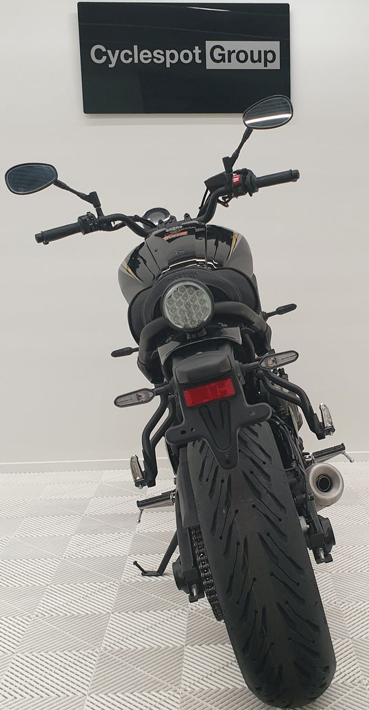 2023 Yamaha XSR 700