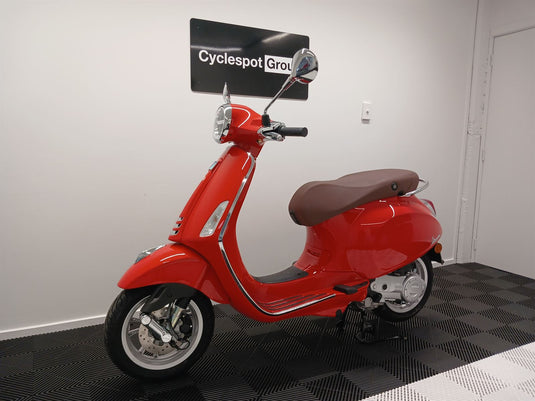 2024 Vespa Primavera