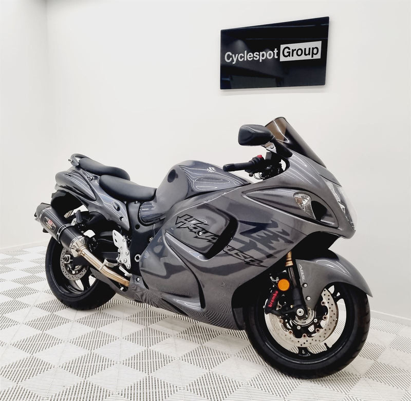 Load image into Gallery viewer, 2020 Suzuki Hayabusa GSX1300R
