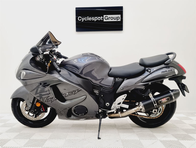 Load image into Gallery viewer, 2020 Suzuki Hayabusa GSX1300R
