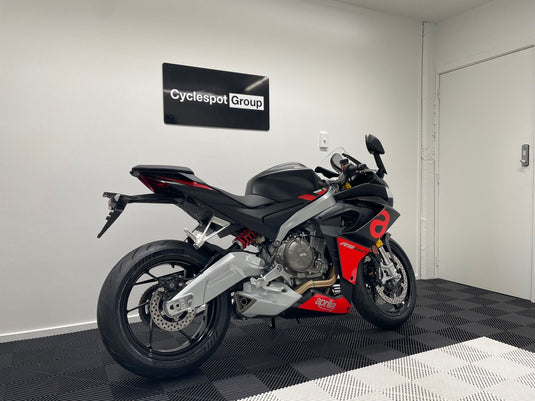 2024 Aprilia RS 660