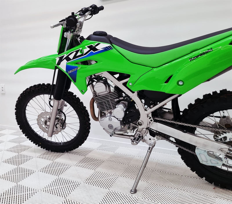 Load image into Gallery viewer, Kawasaki KLX 230 R
