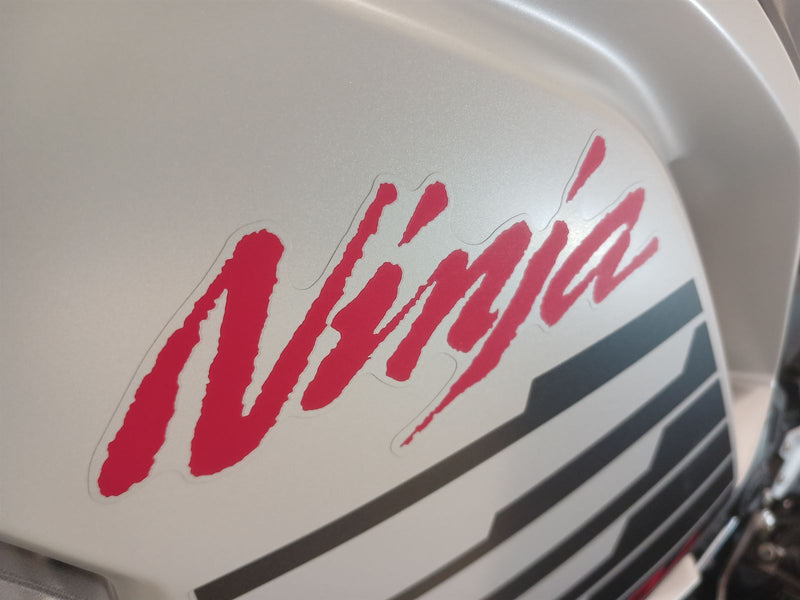 Load image into Gallery viewer, Kawasaki ER650F PEARL WHITE
