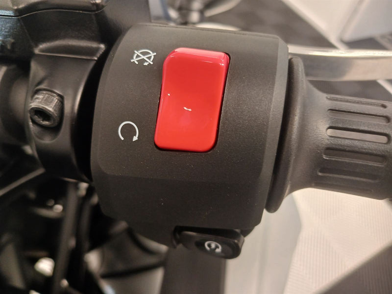 Load image into Gallery viewer, Kawasaki ER650F PEARL WHITE
