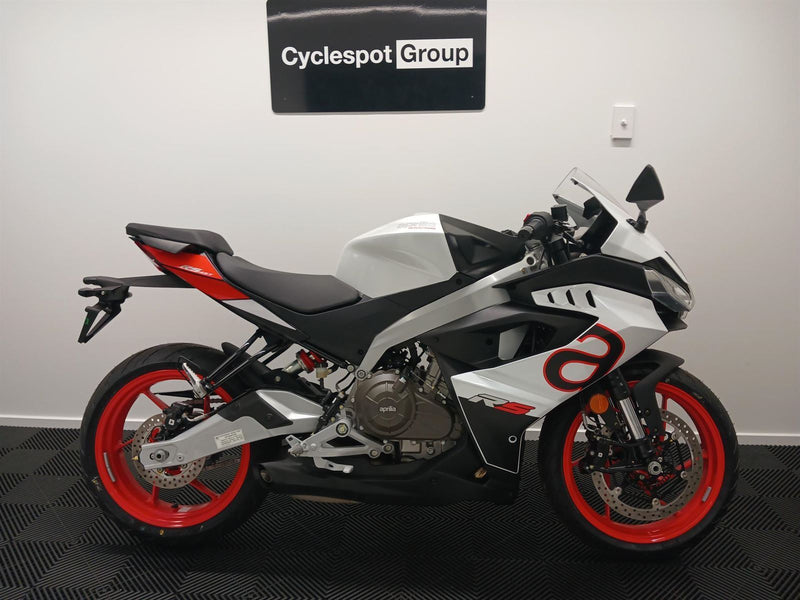 Load image into Gallery viewer, 2025 Aprilia RS 457
