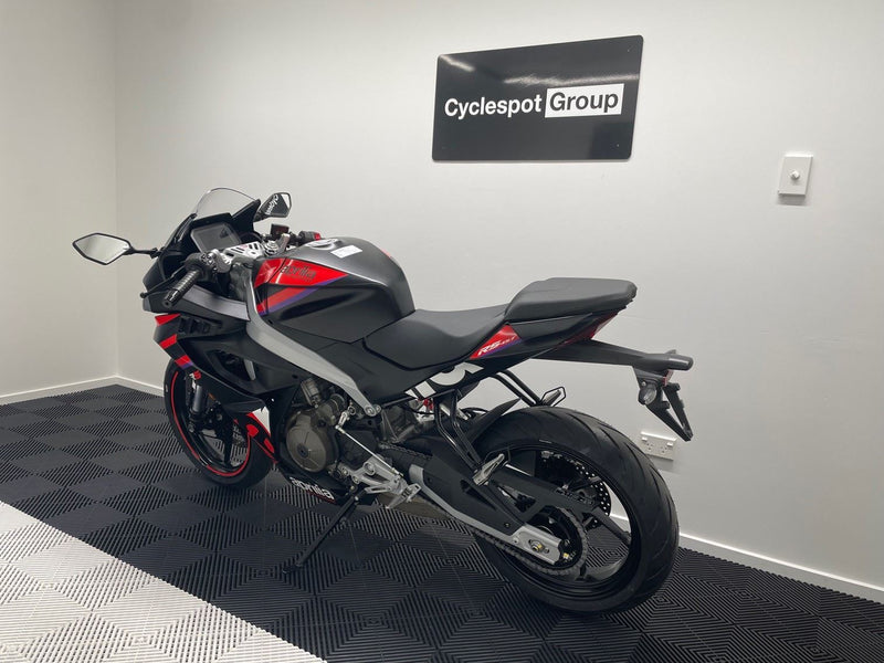 Load image into Gallery viewer, 2025 Aprilia RS 457
