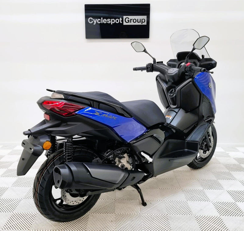 Load image into Gallery viewer, 2026 Yamaha Xmax 300

