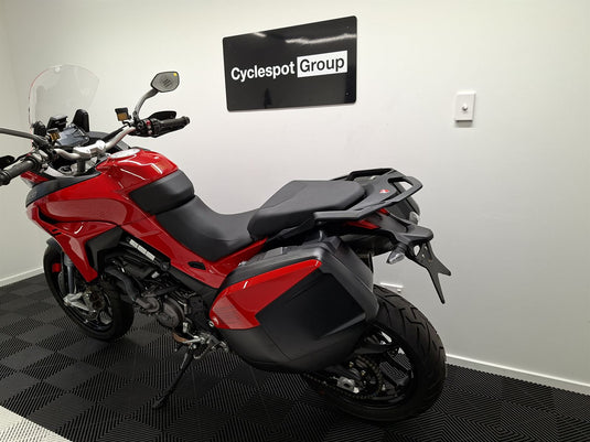 2023 Ducati Multistrada V2S