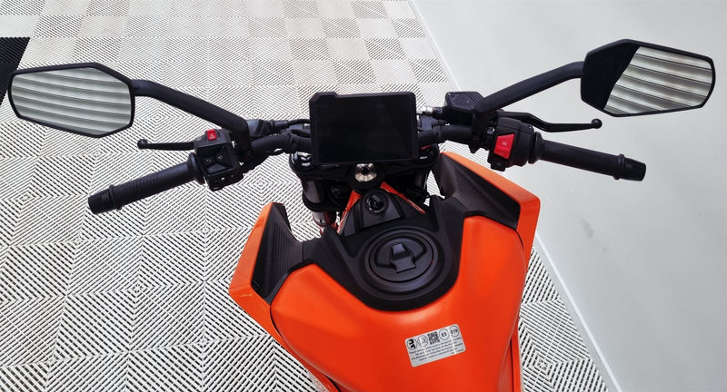 Load image into Gallery viewer, KTM 390 Duke
