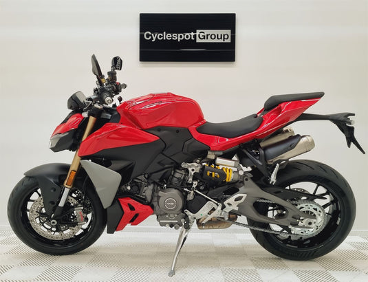 2026 Ducati Street Fighter V2