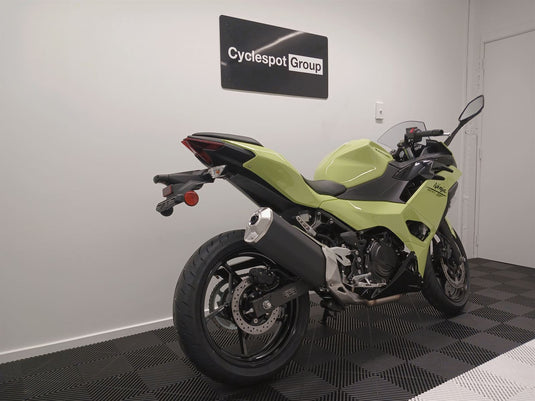 2026 Kawasaki Ninja 500 LAMS