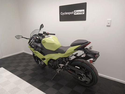 2026 Kawasaki Ninja 500 LAMS