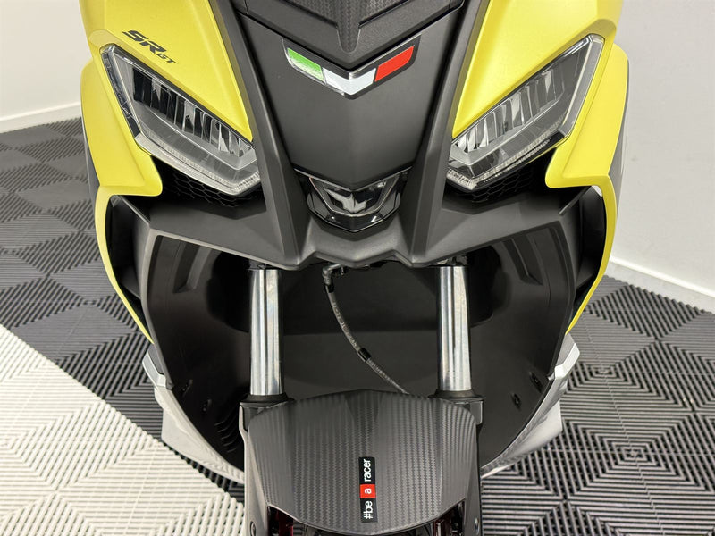 Load image into Gallery viewer, 2024 Aprilia SR GT 200
