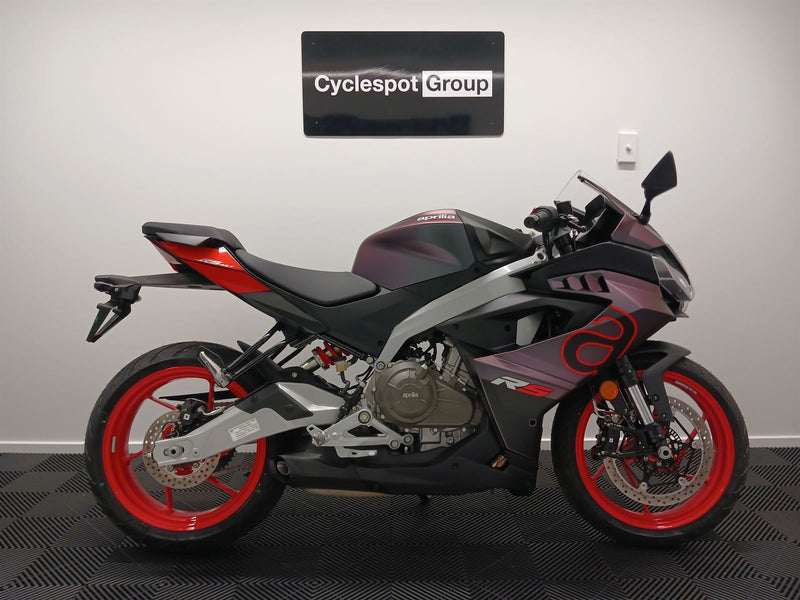 Load image into Gallery viewer, 2025 Aprilia RS 457
