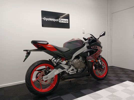 2025 Aprilia RS457
