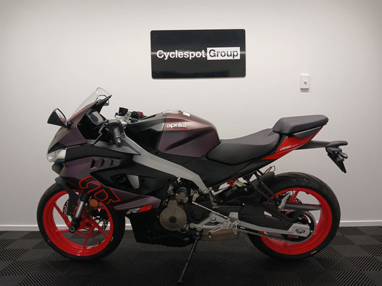 2025 Aprilia RS 457