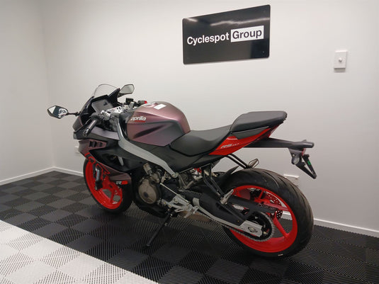 2025 Aprilia RS 457