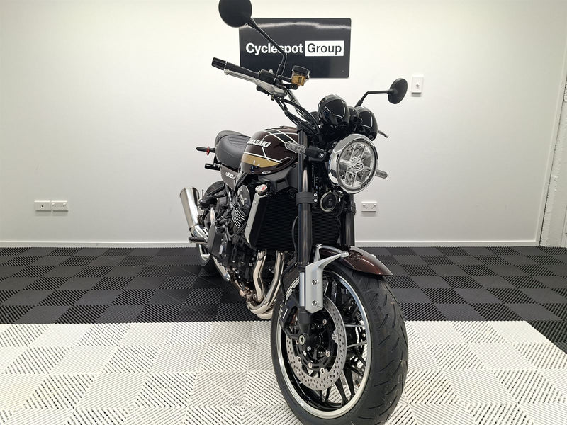Load image into Gallery viewer, 2026 Kawasaki Z 900 RS
