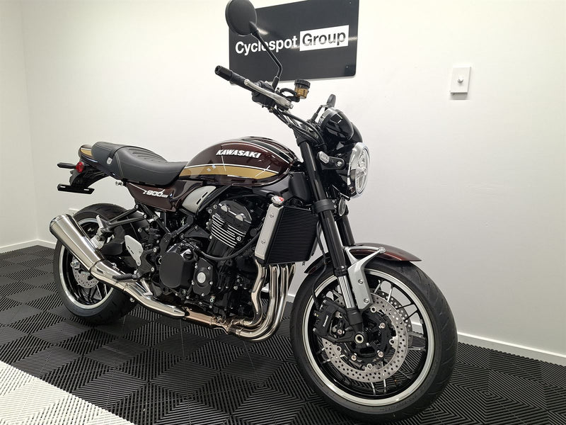 Load image into Gallery viewer, 2026 Kawasaki Z 900 RS
