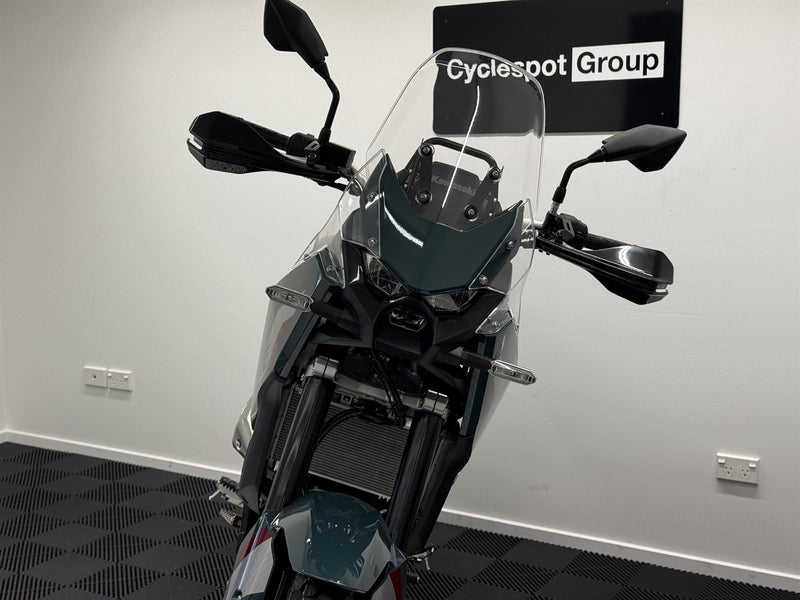 Load image into Gallery viewer, 2026 Kawasaki KLE500

