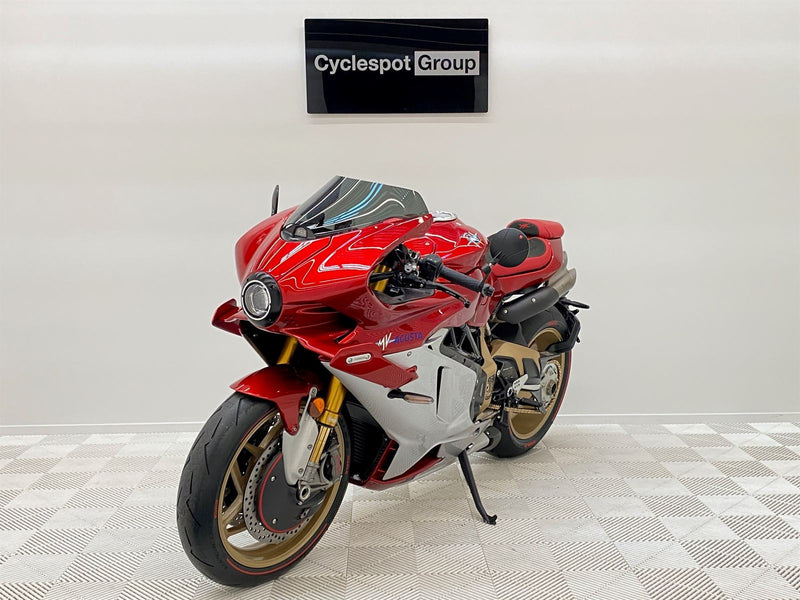 Load image into Gallery viewer, 2024 MV AGUSTA Superveloce 1000 Serie Oro

