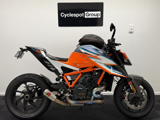2021 KTM Superduke 1290 RR