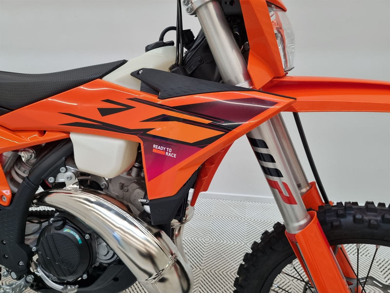 Load image into Gallery viewer, 2026 KTM XC-W
