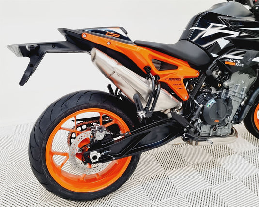 2023 KTM Duke 890 GP