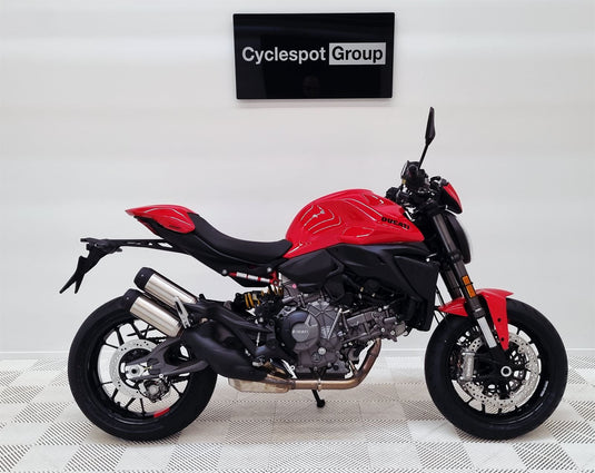 2026 Ducati Monster Monster Plus