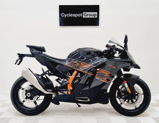 2026 KTM RC 990R