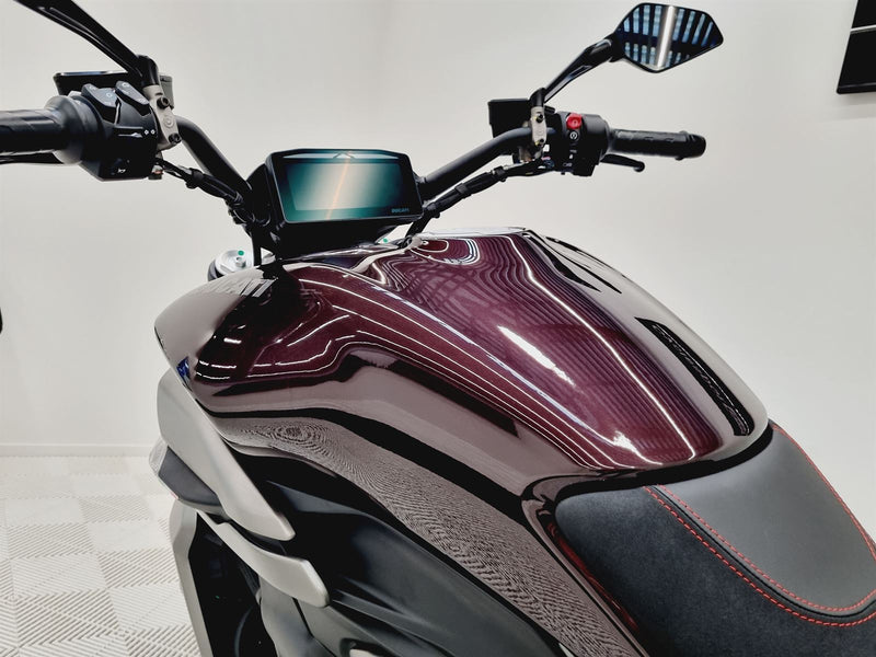 Load image into Gallery viewer, 2025 Ducati XDiavel V4
