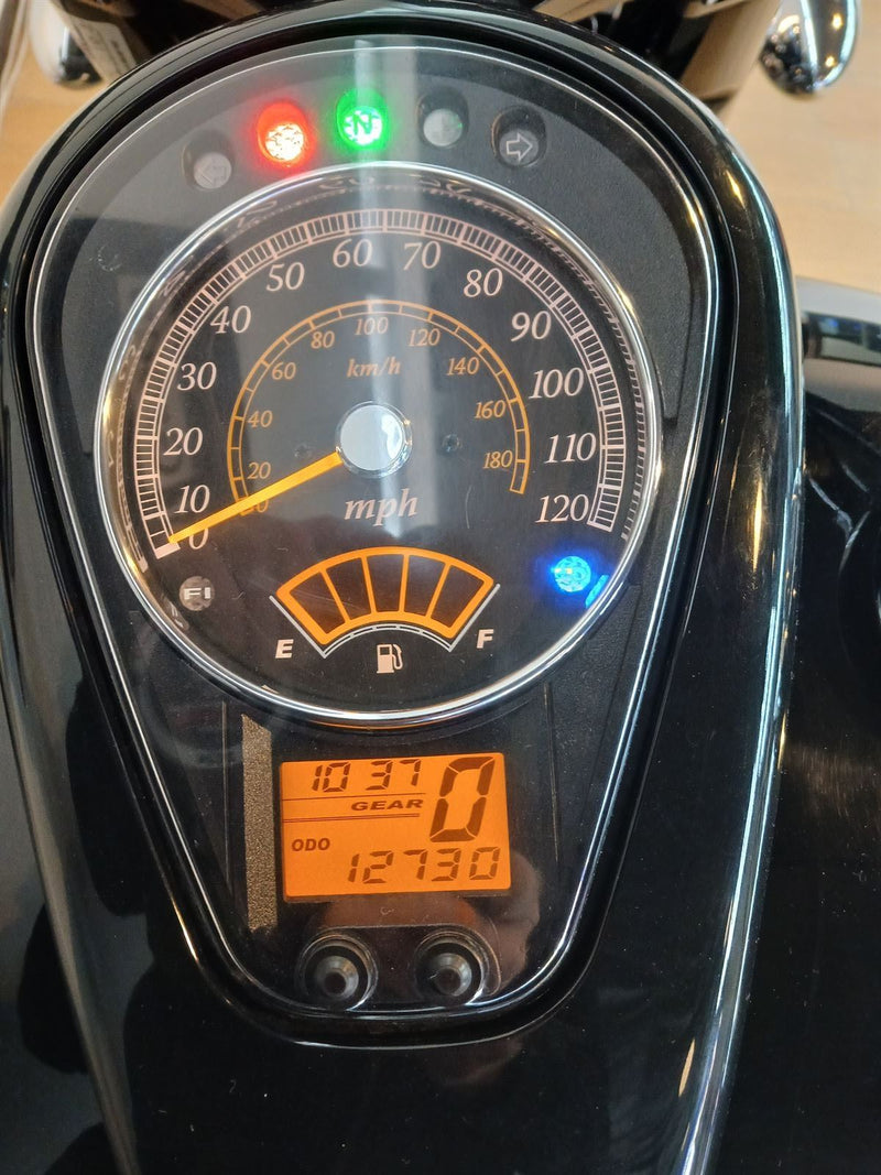 Load image into Gallery viewer, 2015 Suzuki VZ800 Boulevard M50
