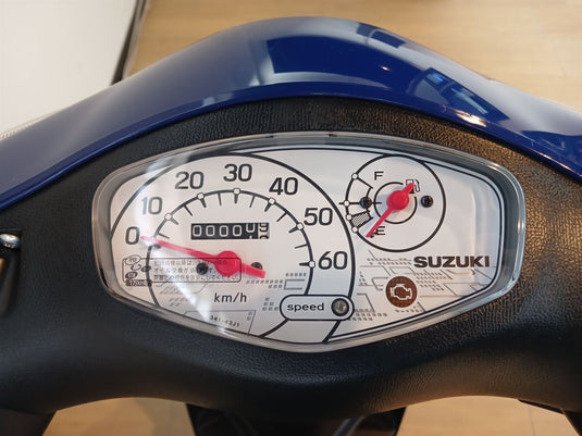 2026 Suzuki UZ50 BLACK AND BLUE