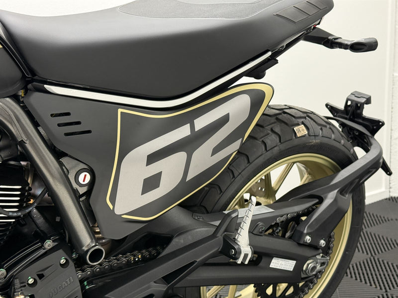 Load image into Gallery viewer, 2025 Ducati Scrambler FULL THROTTLE
