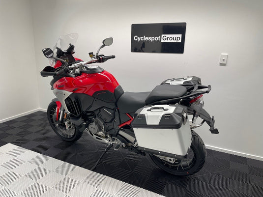 2025 Ducati Multistrada V4 Rally Travel Radar
