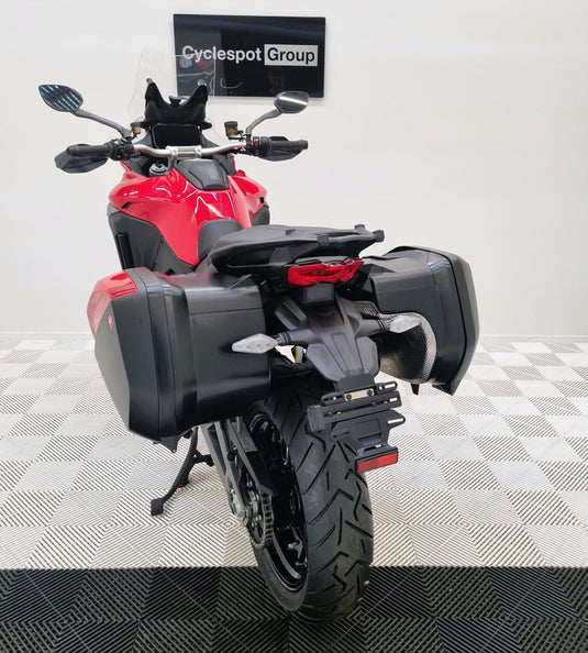 2026 Ducati Multistrada V4S Travel & Radar