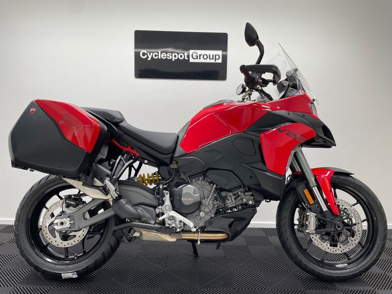 Load image into Gallery viewer, 2026 Ducati Multistrada V2S TRAVEL
