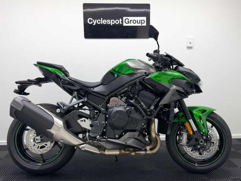 Load image into Gallery viewer, 2025 Kawasaki Z H2
