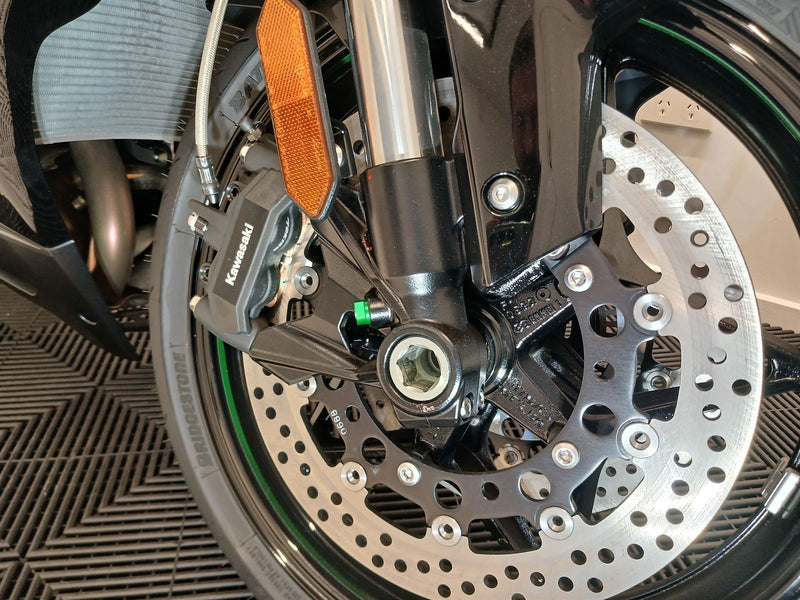 Load image into Gallery viewer, 2025 Kawasaki Ninja H2 SX
