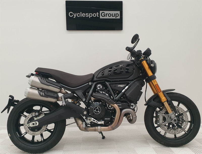 Load image into Gallery viewer, 2025 Ducati Scrambler Sport Pro 1100
