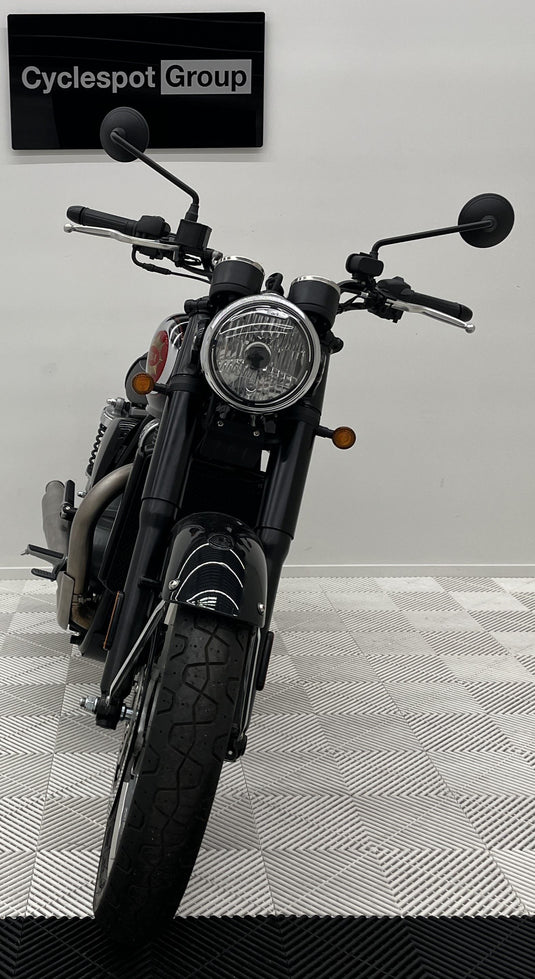 2024 BSA Gold Star Midnight Black