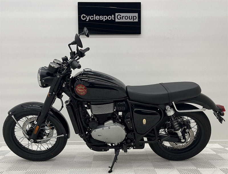Load image into Gallery viewer, 2024 BSA Gold Star Shadow Black
