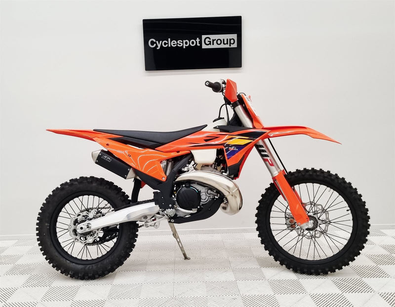 Load image into Gallery viewer, 2026 KTM XC 250
